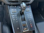 2025 Macan Thumbnail 12