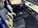 2025 Macan Thumbnail 14