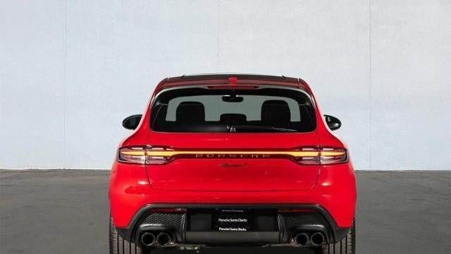 2025 Porsche Macan T