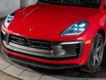 2025 Macan Thumbnail 9