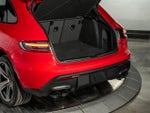 2025 Macan Thumbnail 34