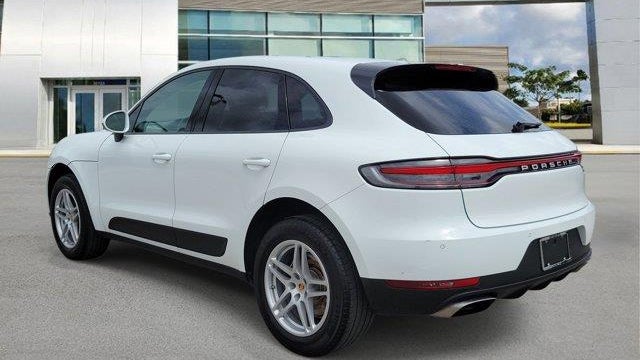 2021 Porsche Macan Base