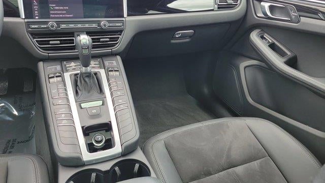 2021 Porsche Macan Base