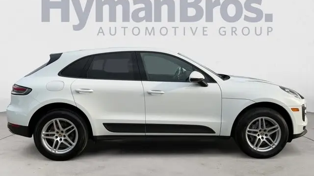 2021 Porsche Macan Base
