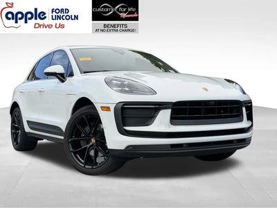 Photo of a 2022 Porsche Macan AWD 4DR SUV for sale