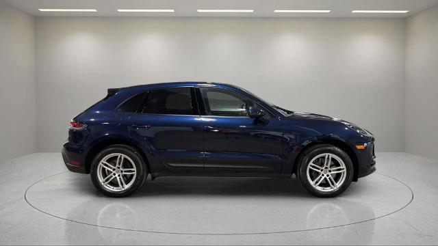 2023 Porsche Macan T — photo 1 of 24
