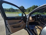 2023 Macan Thumbnail 12