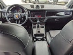2023 Macan Thumbnail 15