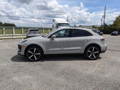 2023 Porsche Macan AWD T 4DR SUV