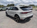 2023 Macan Thumbnail 6