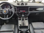 2023 Macan Thumbnail 18