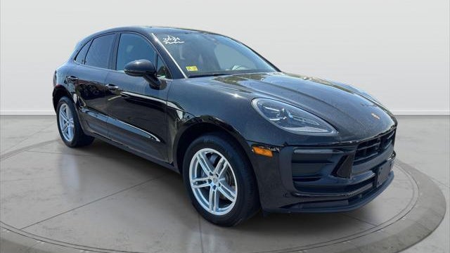 2024 Porsche Macan Base