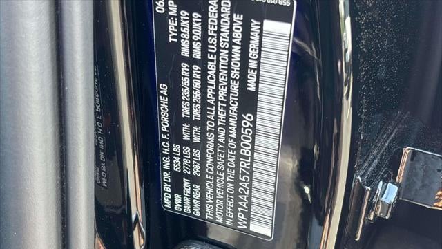 2024 Porsche Macan Base
