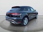 2024 Macan Thumbnail 5