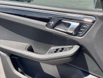 2024 Macan Thumbnail 17
