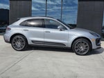 2026 Macan Thumbnail 7