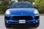 2017 Macan Thumbnail 2