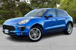 2017 Macan Thumbnail 3