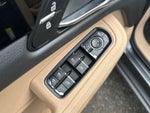 2020 Macan Thumbnail 10