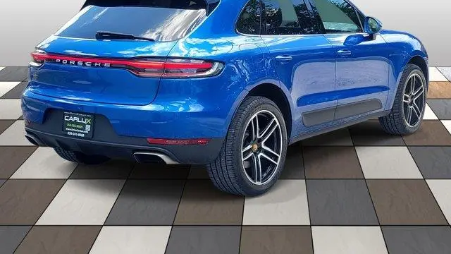 2021 Porsche Macan Base