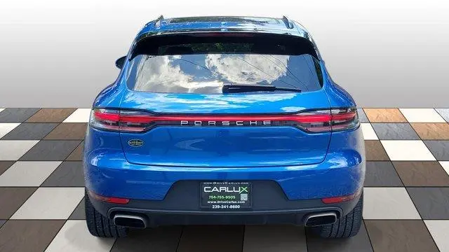 2021 Porsche Macan Base