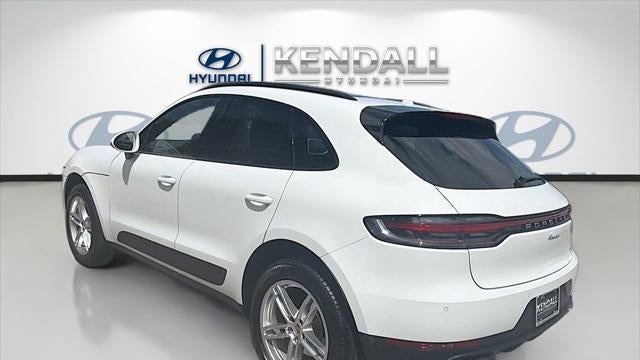 2021 Porsche Macan Base