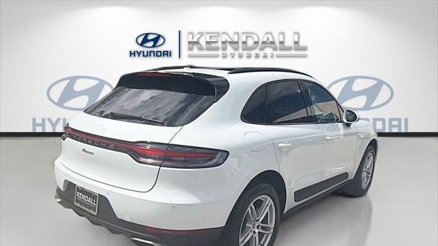 2021 Porsche Macan Base