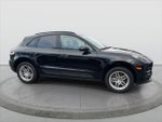 2021 Macan Thumbnail 3