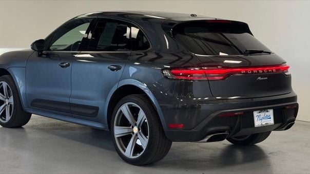 2023 Porsche Macan T