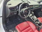 2023 Macan Thumbnail 10