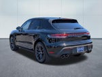 2023 Macan Thumbnail 4