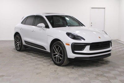 2024 Porsche Macan AWD T 4DR SUV