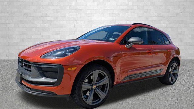 2024 Porsche Macan T