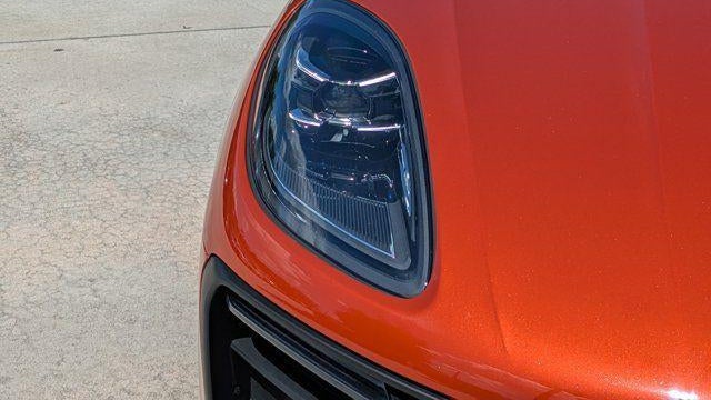 2024 Porsche Macan T