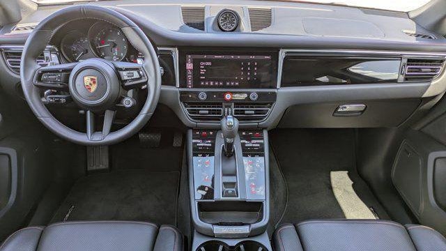 2024 Porsche Macan T