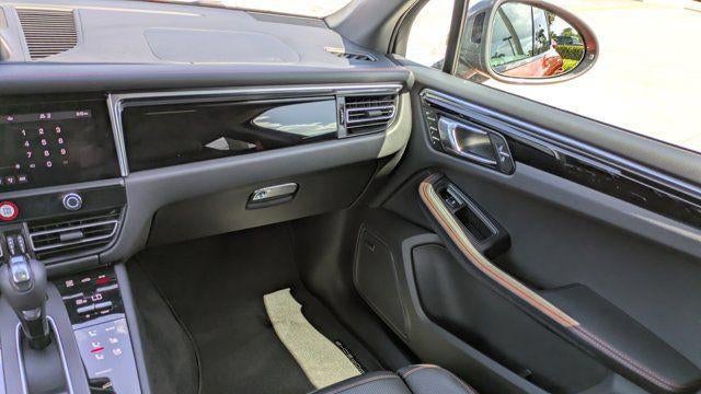 2024 Porsche Macan T