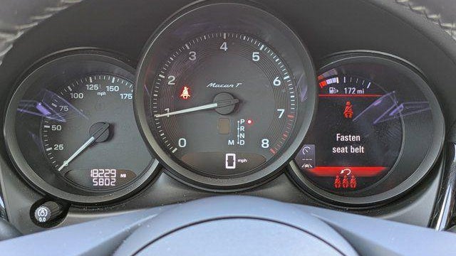 2024 Porsche Macan T