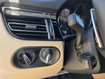 2025 Macan Thumbnail 18