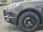 2017 Macan Thumbnail 10