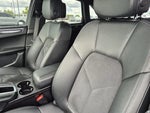2017 Macan Thumbnail 24