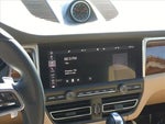 2020 Macan Thumbnail 15