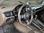 2020 Macan Thumbnail 4
