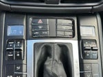 2020 Macan Thumbnail 33