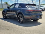 2020 Macan Thumbnail 3