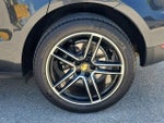2020 Macan Thumbnail 8
