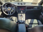 2020 Macan Thumbnail 16