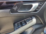 2020 Macan Thumbnail 20