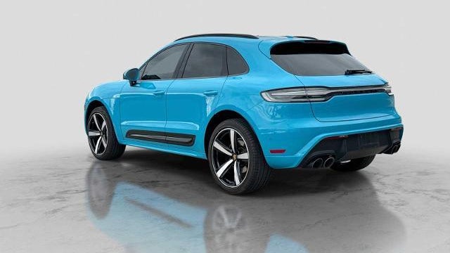 2022 Porsche Macan Base