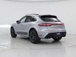 2023 Macan Thumbnail 2