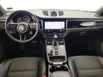 2023 Macan Thumbnail 9